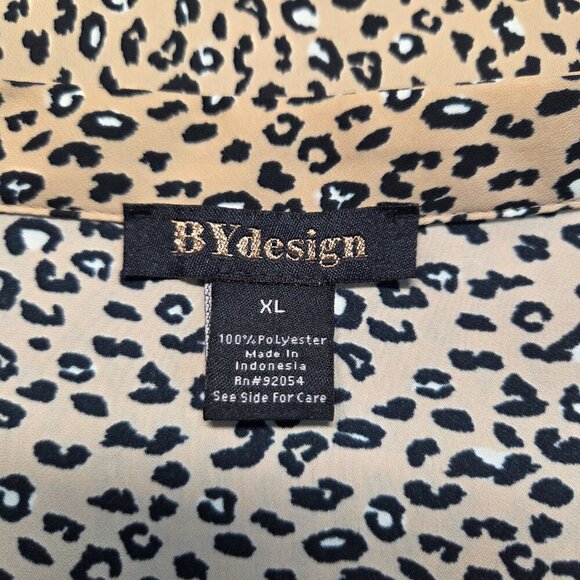 By Design Extra Large Tan Black Animal Print V Neck Sleeveless Button Up Blouse - Picture 7 of 8